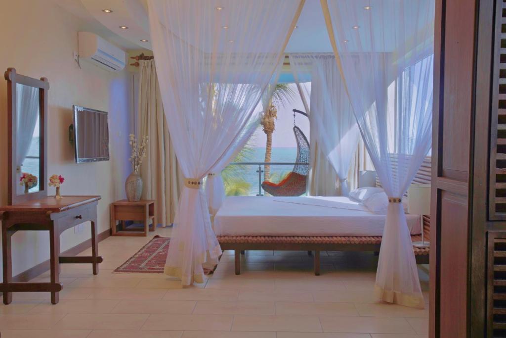 Cowrie Shell Beach Apartments Official Bamburi Δωμάτιο φωτογραφία